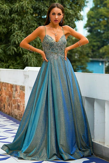 Vestido largo de fiesta con tirantes finos gris oscuro